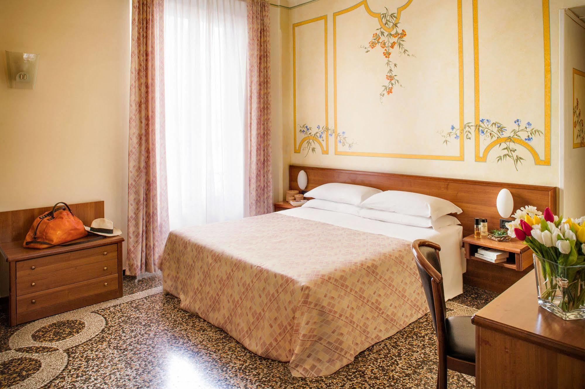 Hotel Riviera Rapallo Eksteriør bilde